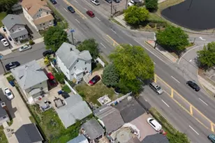 33 Pulaski Pl, Hackensack, NJ 07601 - Photo 8
