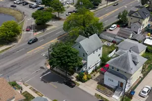 33 Pulaski Pl, Hackensack, NJ 07601 - Photo 6