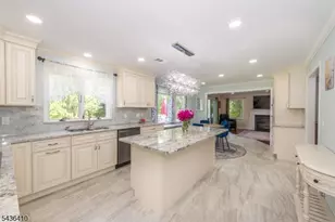 13 Briarwood Rd, Washington Township, NJ 07853 - Photo 4