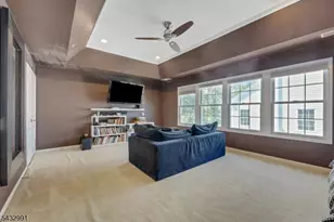 81 Lafayette Cir, Totowa, NJ 07512 - Photo 26