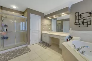 81 Lafayette Cir, Totowa, NJ 07512 - Photo 30