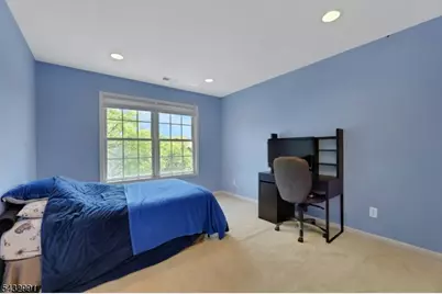 81 Lafayette Cir #81, Totowa, NJ 07512 - Photo 20