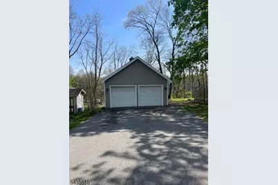 355 Elm St, Long Hill Township, NJ 07980 - Photo 20