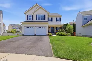 814 Mary Cir, Greenwich Township, NJ 08886 - Photo 2