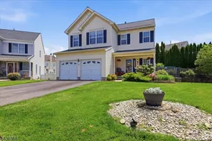 814 Mary Cir, Greenwich Township, NJ 08886 - Photo 4