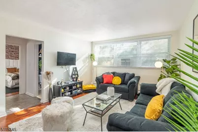 37 Hill St #2, Morristown, NJ 07960 - Photo 6