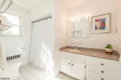 110 Woodlawn Ave, Clifton, NJ 07013 - Photo 28
