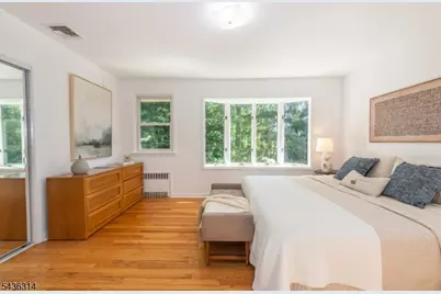 110 Woodlawn Ave, Clifton, NJ 07013 - Photo 26