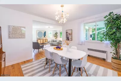 110 Woodlawn Ave, Clifton, NJ 07013 - Photo 12