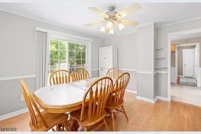 3 Roy Ave, Bloomingdale, NJ 07403 - Photo 8