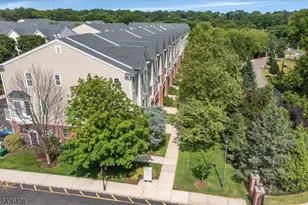 815 Deluca Rd, Belleville, NJ 07109 - Photo 22