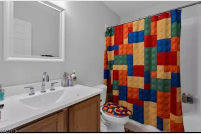451 Hartford Dr, Nutley, NJ 07110 - Photo 24