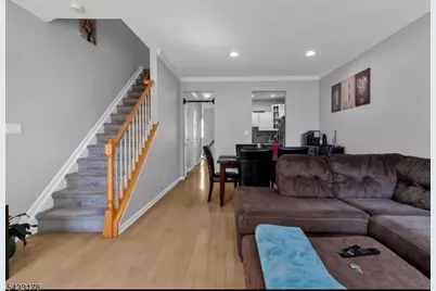 451 Hartford Dr, Nutley, NJ 07110 - Photo 12