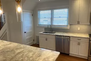 971 Virgil Ave, Ridgefield, NJ 07657 - Photo 4