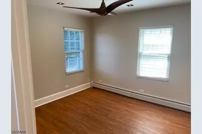 971 Virgil Ave, Ridgefield, NJ 07657 - Photo 10