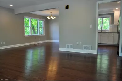 176 Yawpo Ave, Oakland, NJ 07436 - Photo 2