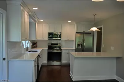 176 Yawpo Ave, Oakland, NJ 07436 - Photo 6