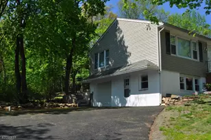 176 Yawpo Ave, Oakland, NJ 07436 - Photo 22