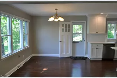 176 Yawpo Ave, Oakland, NJ 07436 - Photo 4