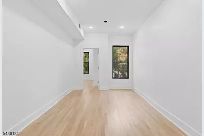 340 Pavonia Ave #1R, Jersey City, NJ 07302 - Photo 6