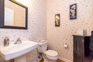 1274 Fairview Cir, Lopatcong Township, NJ 08886 - Photo 14