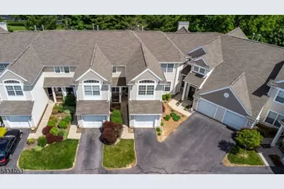 1274 Fairview Cir, Lopatcong Township, NJ 08886 - Photo 2