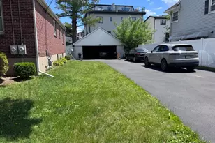 816 Kingsland Ln, Fort Lee, NJ 07024 - Photo 12