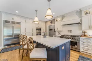 16 Wolverton Rd, Franklin Township, NJ 08867 - Photo 12