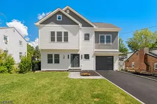 136 Lake Shore Dr, Parsippany, NJ 07034 - Photo 1