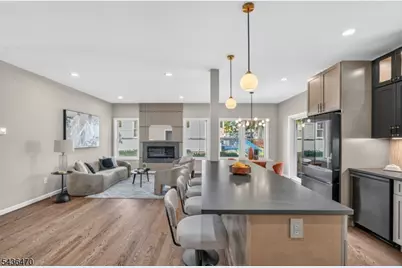 136 Lake Shore Dr, Parsippany, NJ 07034 - Photo 8