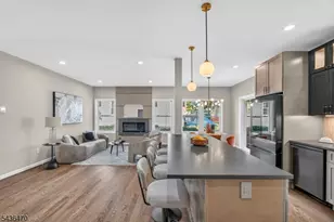 136 Lake Shore Dr, Parsippany, NJ 07034 - Photo 8