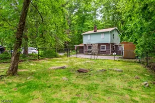 51 Poplar Grove Terrace, West Milford, NJ 07480 - Photo 4