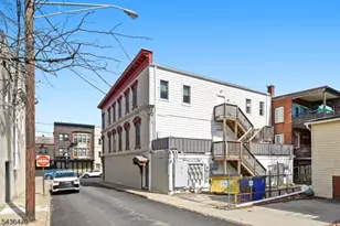 180 Spring St, Newton, NJ 07860 - Photo 30
