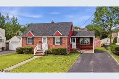 9 Winding Way, Pequannock Township, NJ 07444 - Photo 2