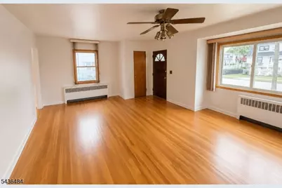 224 Sherwood Ave, Paterson, NJ 07502 - Photo 2