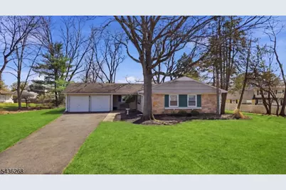 27 Summerall Rd, Franklin Township, NJ 08873 - Photo 1