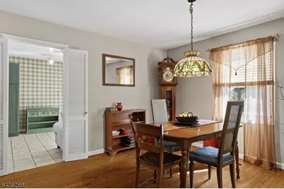 27 Summerall Rd, Franklin Township, NJ 08873 - Photo 8