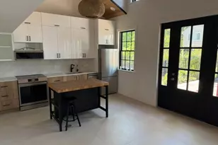97 Essex Ave, Montclair, NJ 07042 - Photo 4