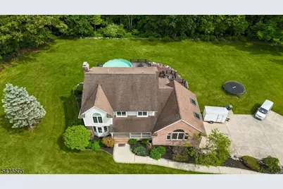 6 Meadow Lake Dr, Hardwick Township, NJ 07825 - Photo 2