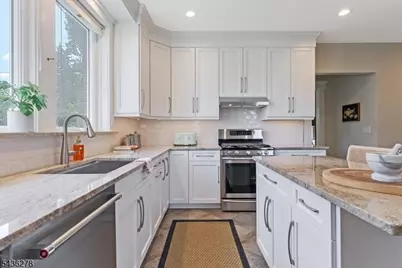 53 Bowdoin St, Maplewood, NJ 07040 - Photo 14