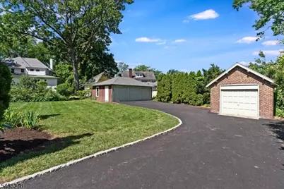 53 Bowdoin St, Maplewood, NJ 07040 - Photo 34