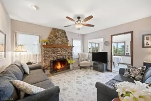 8 Ivan Rd, West Milford, NJ 07480 - Photo 6