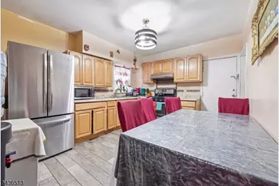 32 Martin Luther King Jr B, Newark, NJ 07104 - Photo 6