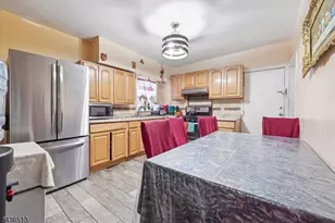 32 Martin Luther King Jr B, Newark, NJ 07104 - Photo 6