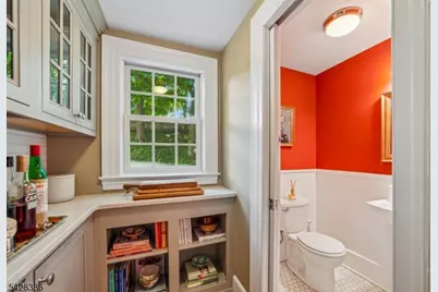 148 Beekman Rd, Summit, NJ 07901 - Photo 10