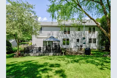 9 Chestnut Pl, Lebanon, NJ 08833 - Photo 2
