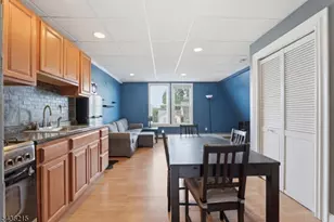 31 Division Ave, Belleville, NJ 07109 - Photo 32