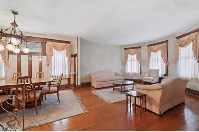 31 Division Ave, Belleville, NJ 07109 - Photo 4