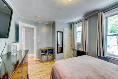 278 Centre St, Nutley Twp., NJ 07110 - Photo 32