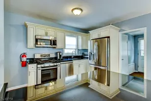 278 Centre St, Nutley Twp., NJ 07110 - Photo 22